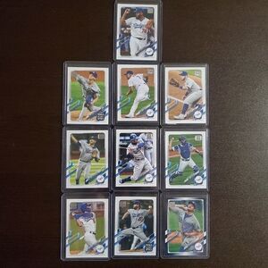 2021 Los Angeles Dodgers Topps Baseball Collector Cards Lot Of 10